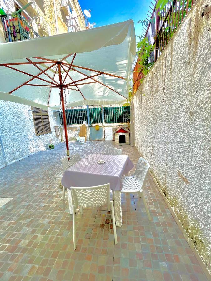 L'Oasi Di Luis Villa Naples Exterior photo